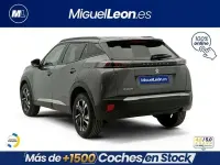 Usado Peugeot 2008 Active 102 HP (75 kW) 2023 Cinzento SUV