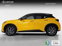 Usado Lexus LBX 137 CV (100 kW) 2025 Amarillo SUV