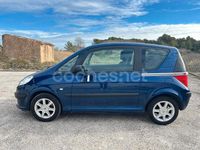 Usado Peugeot 1007 75 CV (55 kW) 2006 Azul Monovolumen