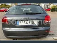 Usado Audi A3 Ambiente 105 CV (77 kW) 2007 Gris / plata Utilitario