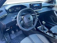 Usado Peugeot 2008 Allure 100 CV (73 kW) 2025 Azul SUV