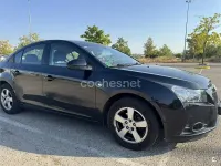 Usado Chevrolet Cruze LS 113 CV (83 kW) 2009 Negro Berlina
