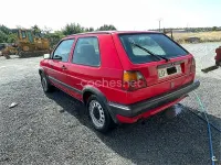 Usado VW Golf III 90 CV (66 kW) 1991 Rojo Utilitario