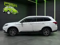 Usado Mitsubishi Outlander Motion 150 CV (110 kW) 2016 Blanco SUV