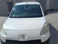 Usado Peugeot Partner Tepee Access 92 CV (67 kW) 2014 Blanco Monovolumen