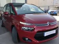 Usado Citroën C4 Exclusive 131 CV (96 kW) 2015 Rojo Utilitario