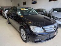 Usado Mercedes C200 136 CV (100 kW) 2010 Negro Berlina