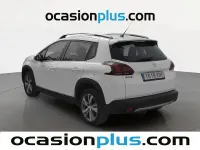 Usado Peugeot 2008 Allure 100 CV (73 kW) 2018 Blanco SUV