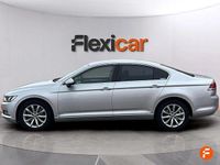 Usado VW Passat Advance 150 CV (110 kW) 2018 Gris Berlina