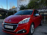 Usado Peugeot 208 Signature Sky 99 CV (72 kW) 2019 Naranja Utilitario