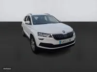 Usado Skoda Karoq Ambition 150 CV (110 kW) 2021 Blanco SUV