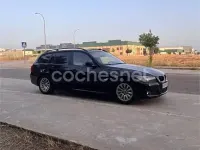 Usado BMW 318 143 CV (105 kW) 2009 Negro Familiar