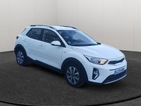 Usado Kia Stonic 100 HP (73 kW) 2025 Branco SUV