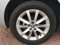 Usado Skoda Scala Ambition 110 CV (80 kW) 2022 Plateado Utilitario
