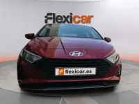 Usado Hyundai i20 101 CV (74 kW) 2024 Rojo Utilitario