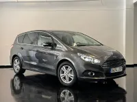 Usado Ford S-MAX Titanium 160 CV (117 kW) 2016 Gris / plata Monovolumen