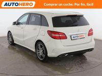 Usado Mercedes B220 AMG line 177 CV (130 kW) 2015 Blanco Monovolumen