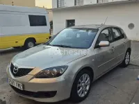 Usado Mazda 3 Active 109 CV (80 kW) 2007 Beige Berlina