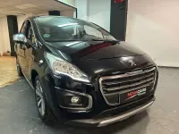 Usado Peugeot 3008 Allure 150 CV (110 kW) 2015 Blanco Familiar