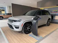 Nuevo Jeep Grand Cherokee Summit 381 CV (280 kW) 2025 Gris SUV
