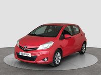 Usado Toyota Yaris City 69 CV (50 kW) 2013 Rojo Utilitario