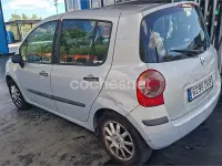 Usado Renault Modus Dynamique 85 CV (62 kW) 2005 Gris / plata Monovolumen