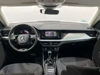 Usado Skoda Kamiq Ambition 110 CV (80 kW) 2022 Blanco SUV
