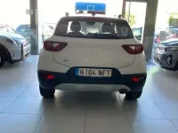 Usado Kia Stonic 101 CV (74 kW) 2025 Blanco SUV