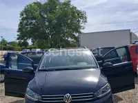 Usado VW Touran Advance 150 CV (110 kW) 2016 Negro Monovolumen