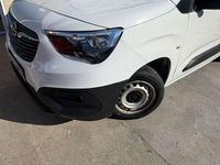 Usado Opel Combo 2022 Blanco Monovolumen