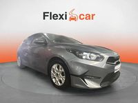 Usado Kia Ceed 160 CV (117 kW) 2022 Gris Utilitario