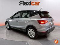 Usado Seat Arona Style 110 CV (80 kW) 2023 Gris / plata SUV