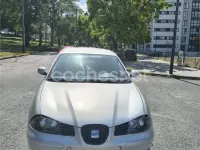 Usado Seat Ibiza Fresh 64 CV (47 kW) 2003 Gris / plata Utilitario
