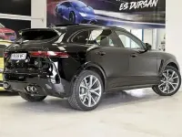 Usado Jaguar F-Pace SVR 550 CV (404 kW) 2023 Negro SUV