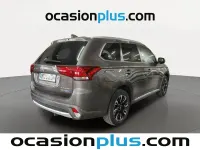 Usado Mitsubishi Outlander P-HEV 203 CV (149 kW) 2017 Marrón Pickup/Camioneta