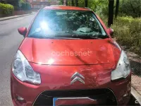 Usado Citroën C3 Tonic 68 CV (50 kW) 2013 Granate Berlina