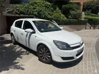 Usado Opel Astra Enjoy 105 CV (77 kW) 2004 Blanco Berlina