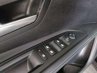 Usado Peugeot 5008 Allure 136 CV (100 kW) 2024 Negro SUV