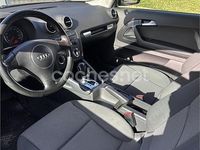 Usado Audi A3 Ambiente 140 CV (102 kW) 2004 Negro Utilitario