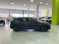 Usado Cupra Leon 150 CV (110 kW) 2024 Gris Utilitario
