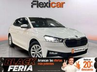 Usado Skoda Fabia Selection 95 CV (69 kW) 2024 Blanco Utilitario