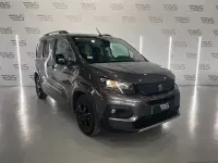 Usado Peugeot Rifter GT-line 2018 Gris Monovolumen