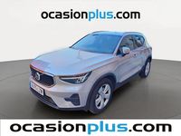Käytetty Volvo XC40 Core 163 HP (119 kW) 2022 Harmaa Katumaasturi