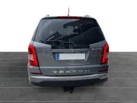 Usado SsangYong Rexton Limited 155 CV (114 kW) 2014 Gris / plata SUV