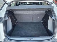 Usado Peugeot 2008 Active 110 CV (80 kW) 2021 Blanco SUV