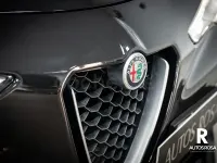 Usado Alfa Romeo Stelvio Executive 190 CV (139 kW) 2020 Negro SUV