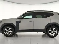 Usado Dacia Duster Journey 130 CV (95 kW) 2024 Gris / plata SUV