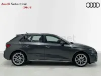 Usado Audi A3 S-Line 150 CV (110 kW) 2023 Gris / plata Berlina