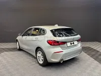 Usado BMW 118 136 CV (100 kW) 2021 Gris / plata Utilitario