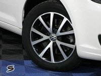 Usado VW Touran Advance 140 CV (102 kW) 2010 Blanco Monovolumen